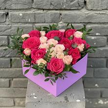 Цветочная композиция из Розы в коробке в Надежде