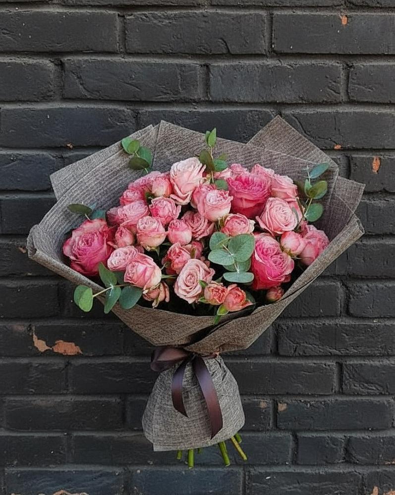 Букет цветов из: Розы в Надежде