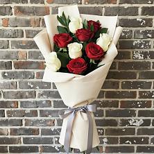 Букет цветов из:  Розы в Надежде