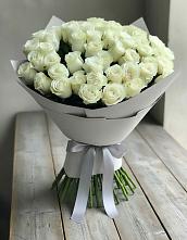 Букет 35 Белых роз в Надежде