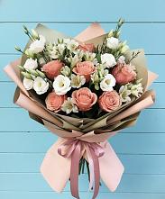 Букет цветов из:  Розы, Альстромерии и Лизиантусы в Надежде