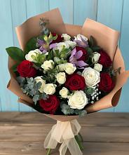 Букет цветов из:  Розы и Альстромерии в Надежде