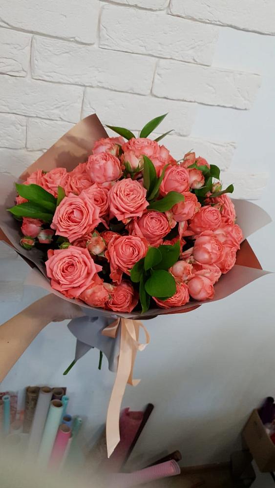 Букет цветов из: Розы в Надежде