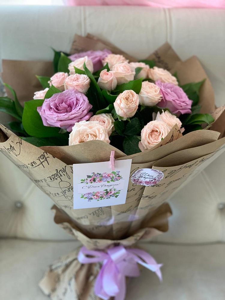 Букет цветов из: Розы в Надежде