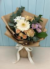 Букет цветов из:  Герберы и Хризантемы в Надежде