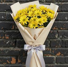 Букет цветов из:  Хризантемы в Надежде