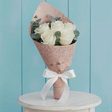 Букет цветов из:  Розы в Надежде