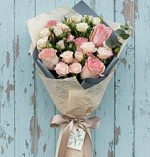 Букет цветов из:  Розы в Надежде