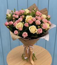 Букет цветов из:  Розы в Надежде