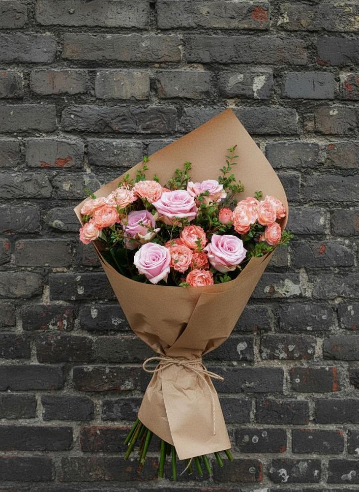 Букет цветов из: Розы в Надежде