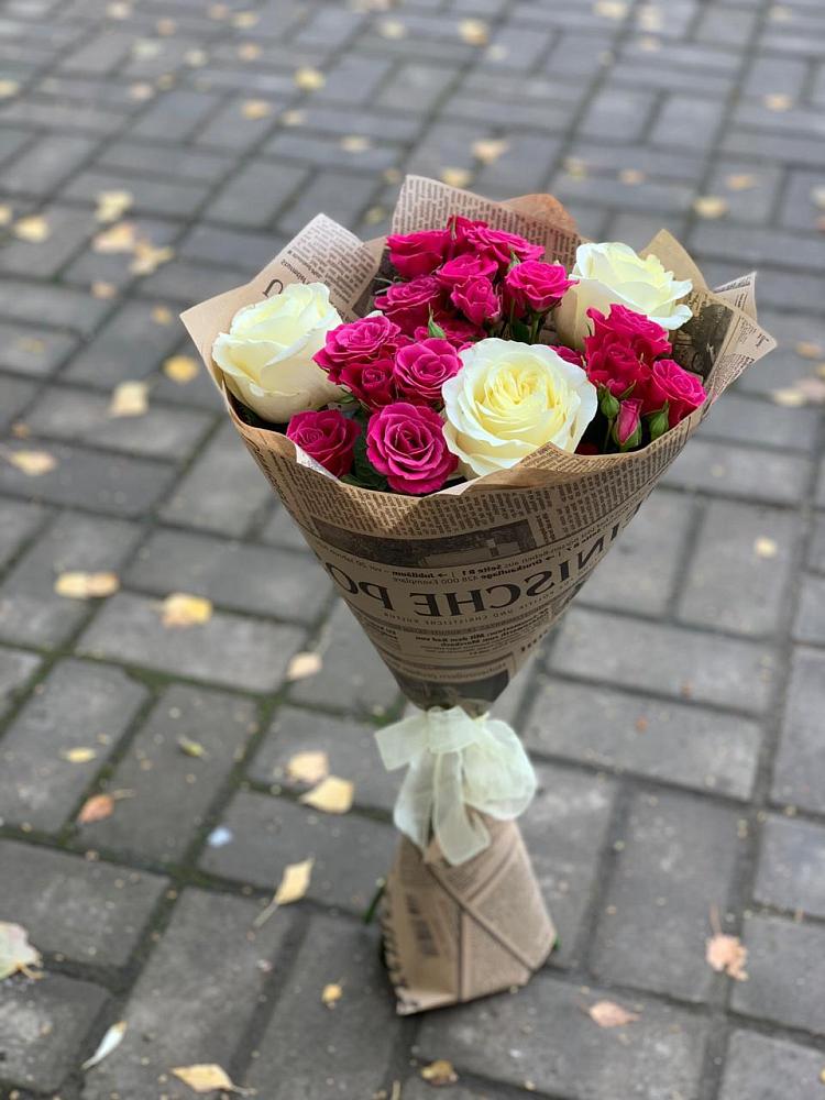 Букет цветов из: Розы в Надежде