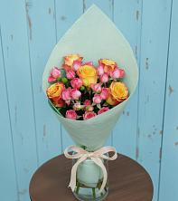Букет цветов из:  Розы в Надежде